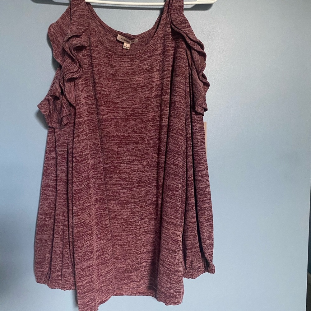 Remix mess long sleeve with cold shoulder style